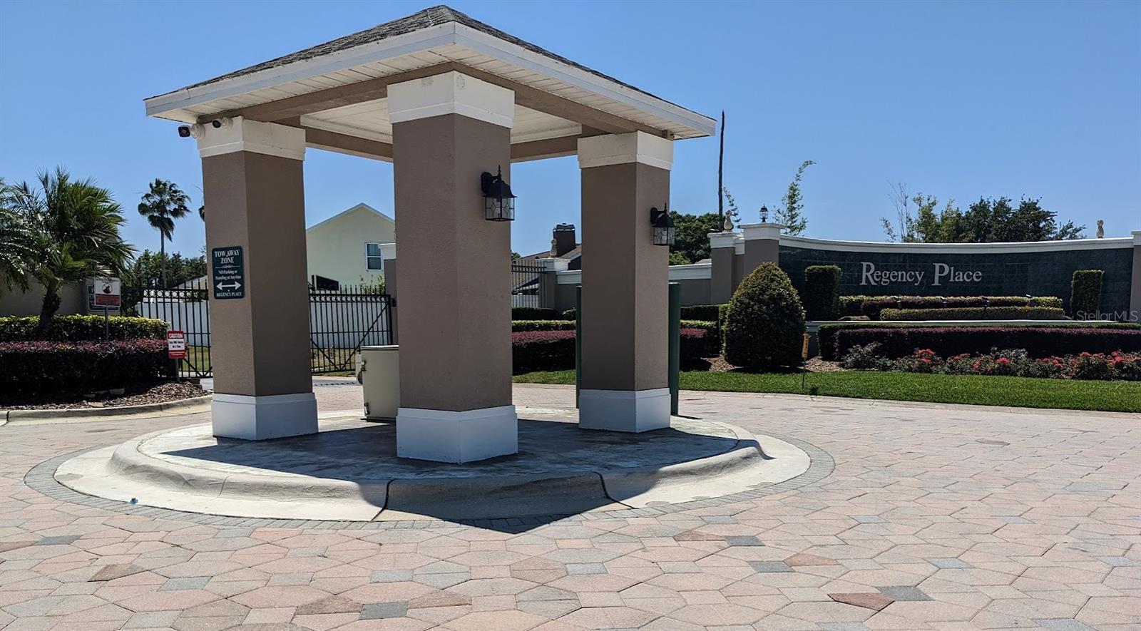 Casas a venda 2 - Jen Dantas 246 QUEEN MARY DRIVE