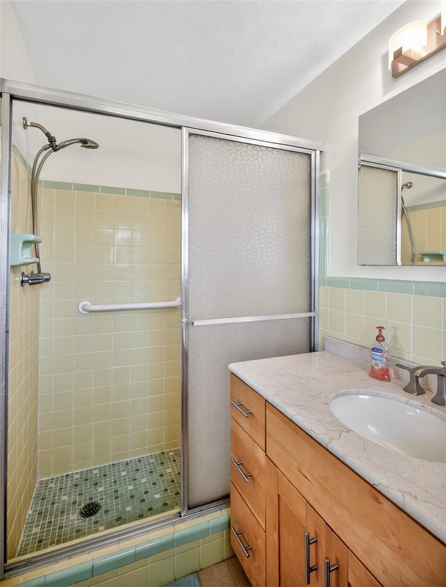 OCEAN BREEZE ESTATES - Residential