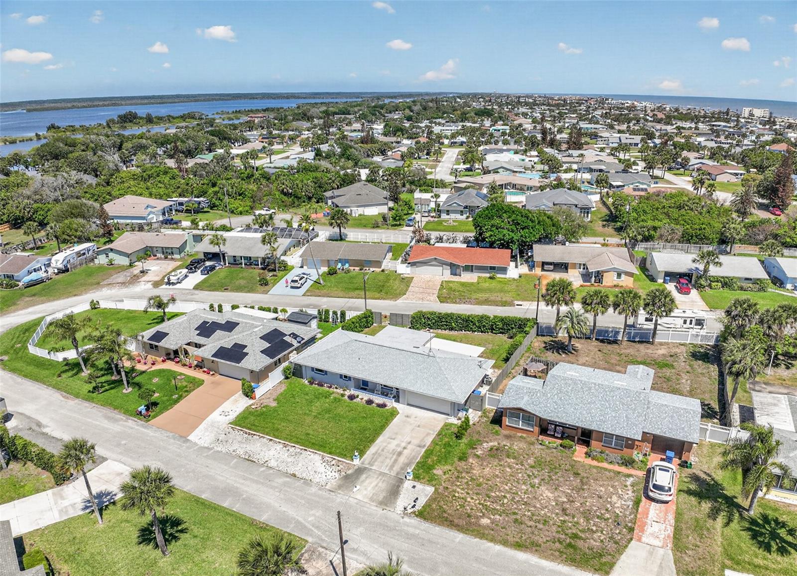 OCEAN BREEZE ESTATES - Residential