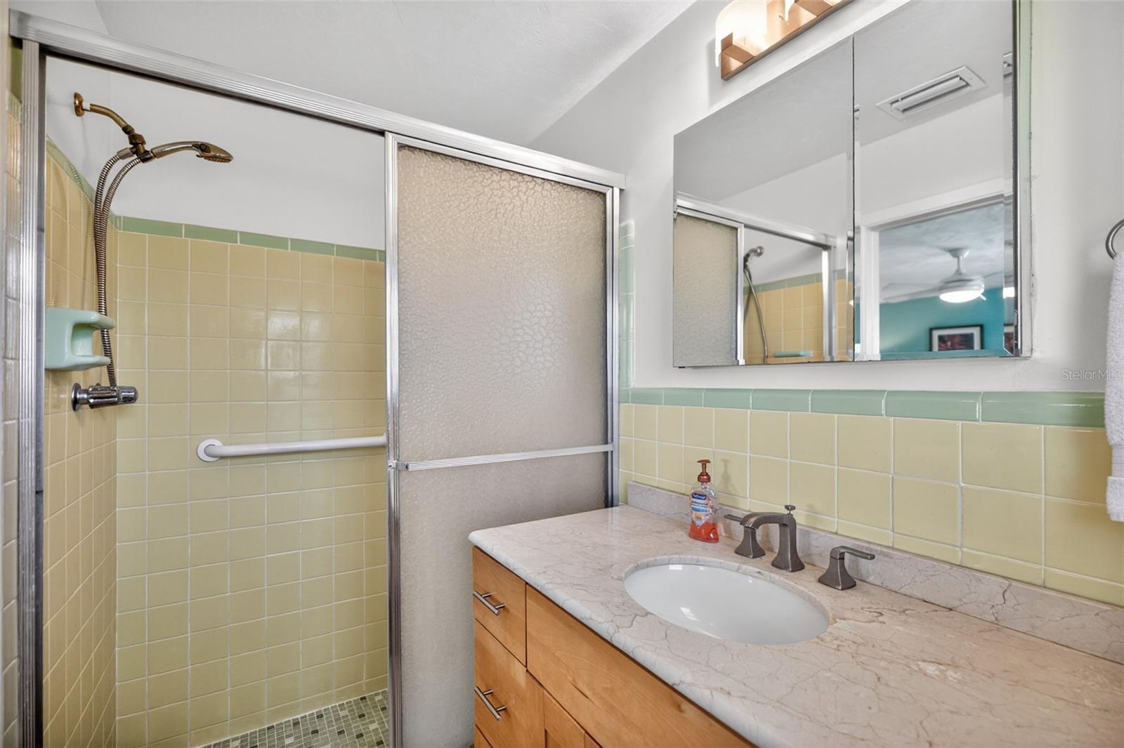 OCEAN BREEZE ESTATES - Residential