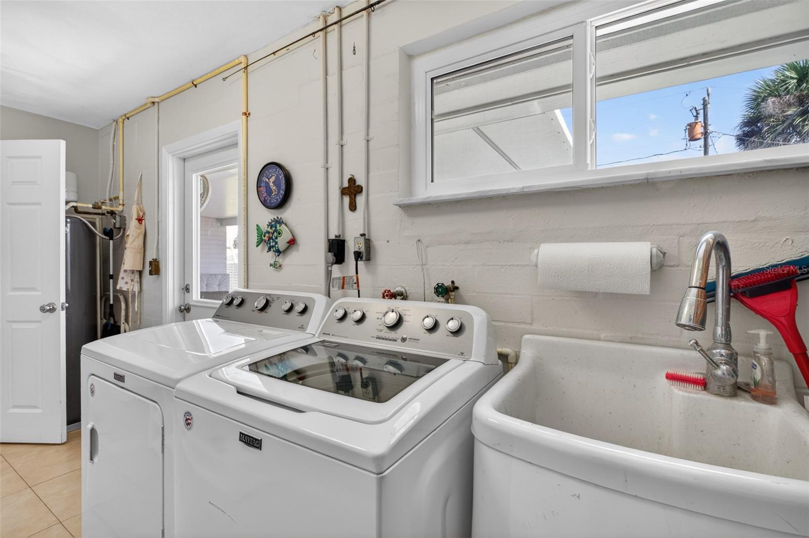 OCEAN BREEZE ESTATES - Residential