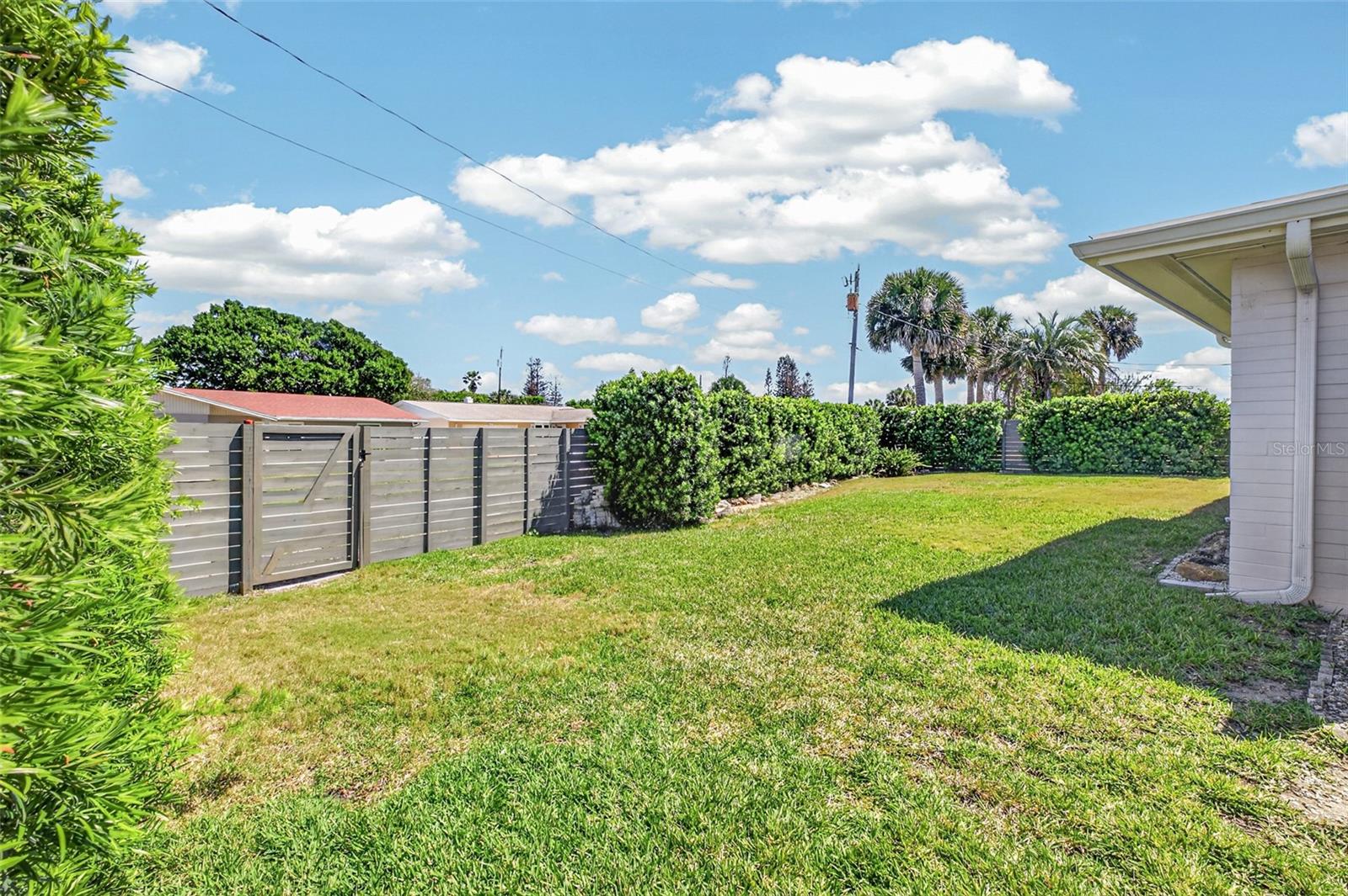 OCEAN BREEZE ESTATES - Residential