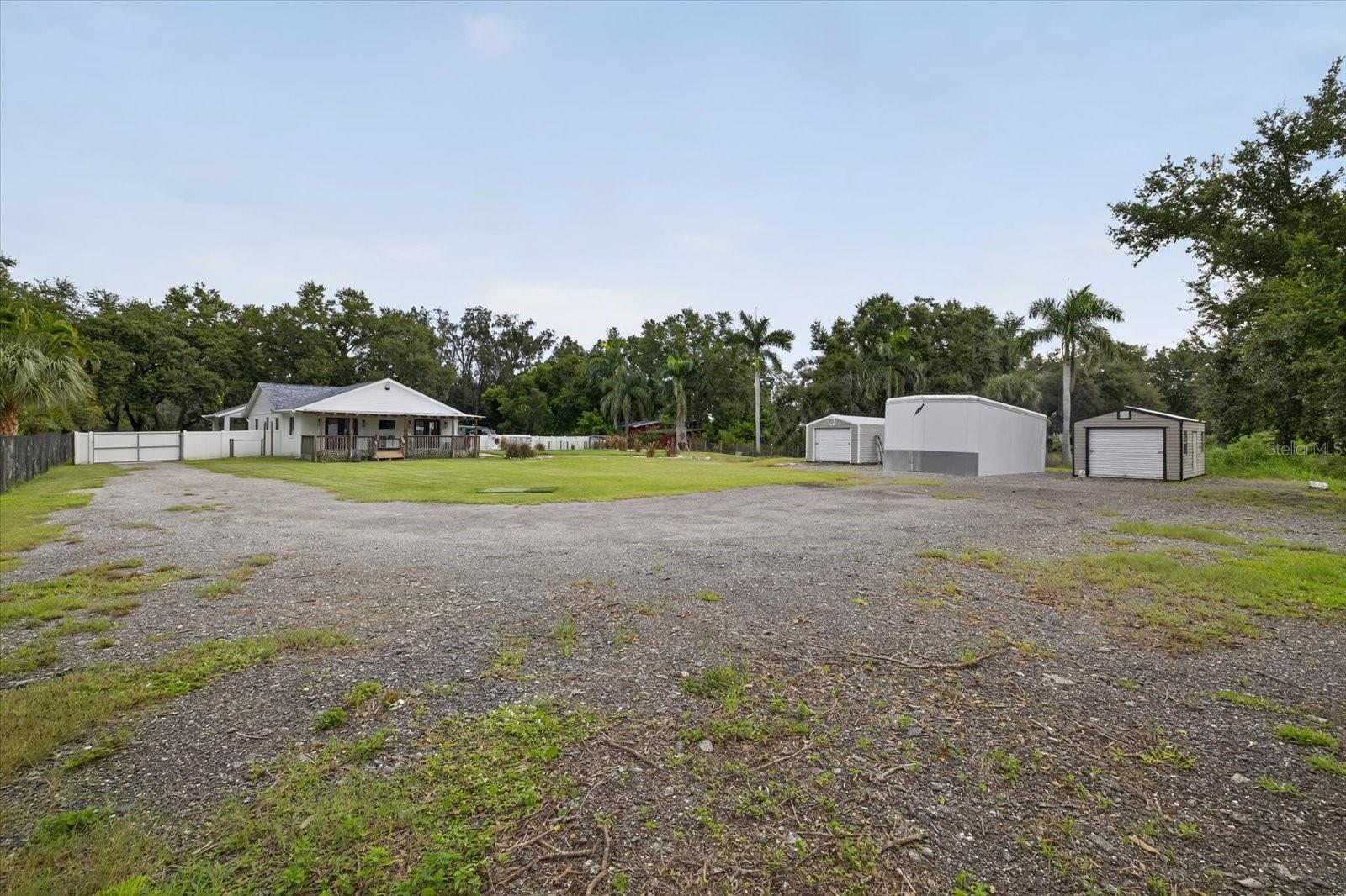 ACREAGE - Residential