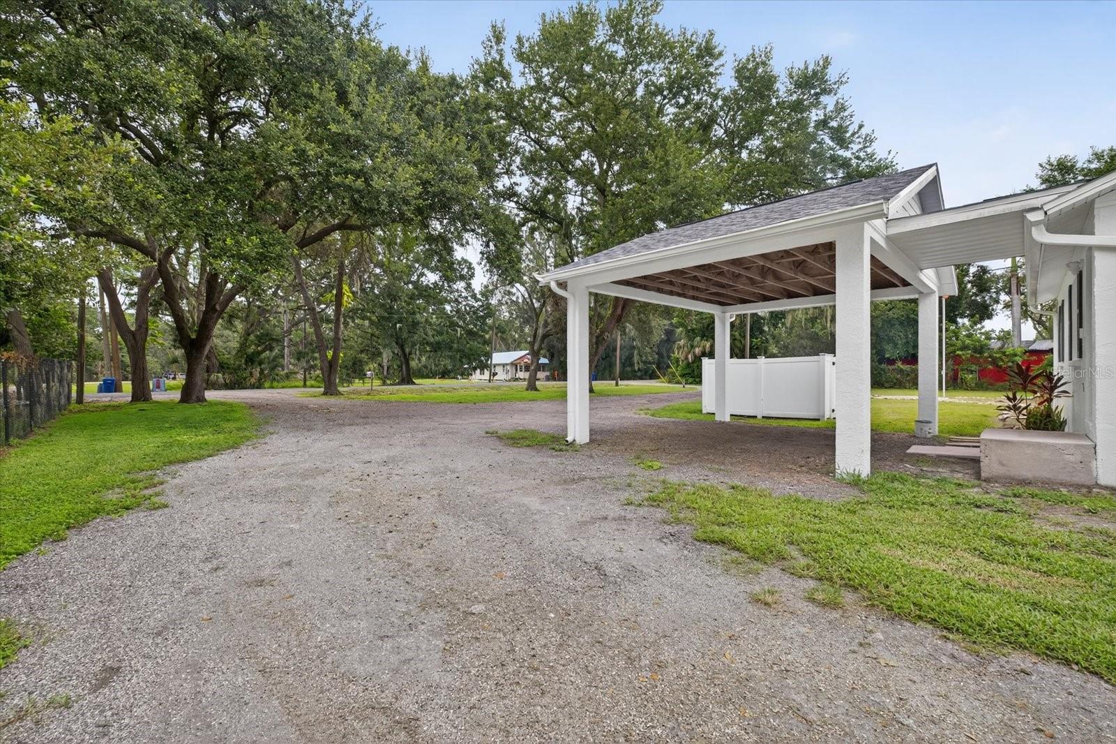 ACREAGE - Residential