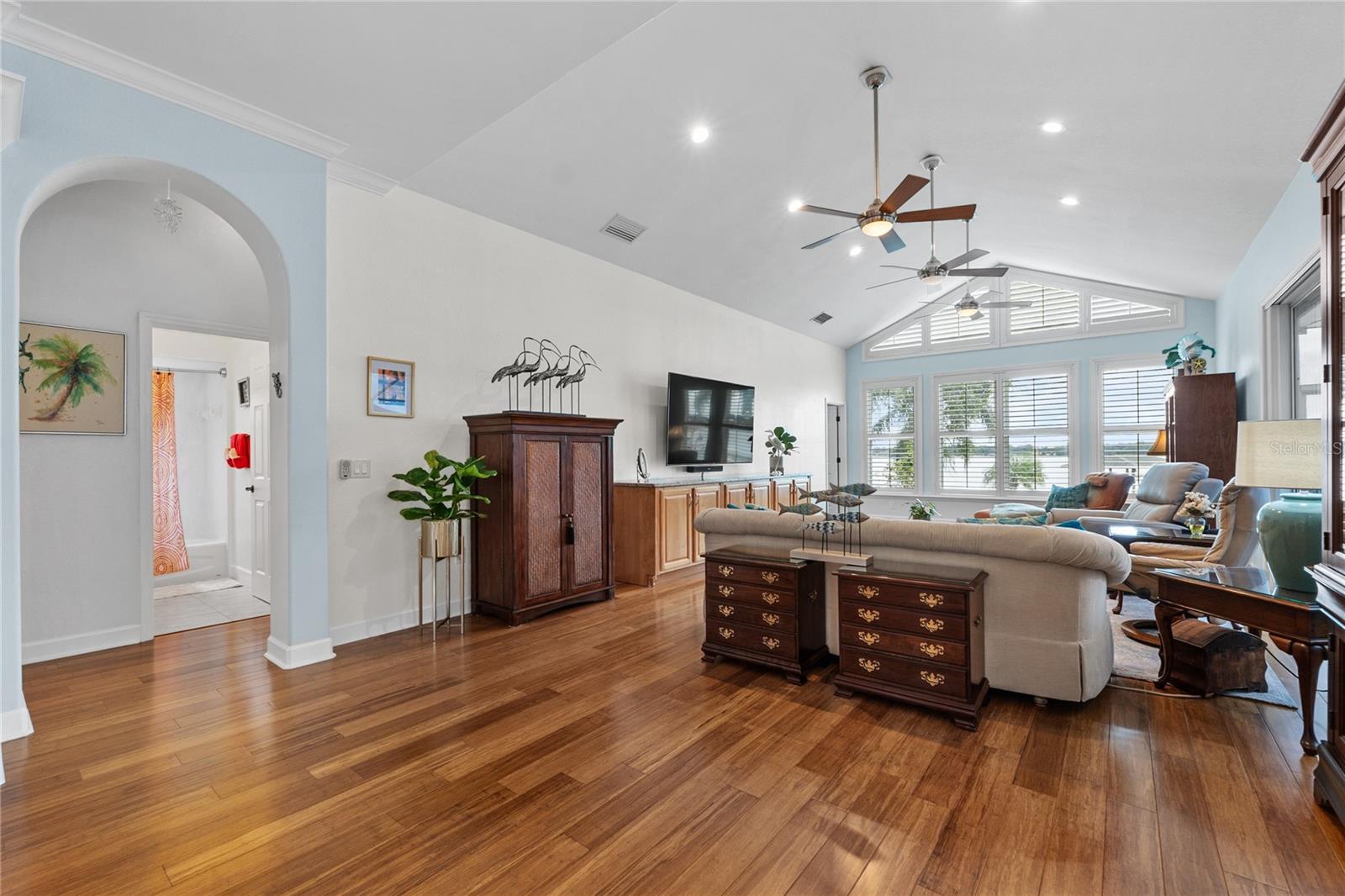 RUBY LAKE PH 04 - Residential