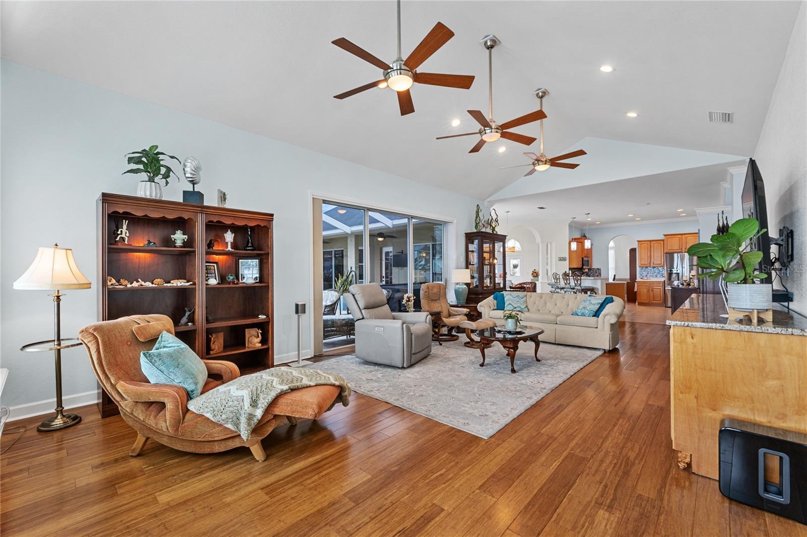 RUBY LAKE PH 04 - Residential