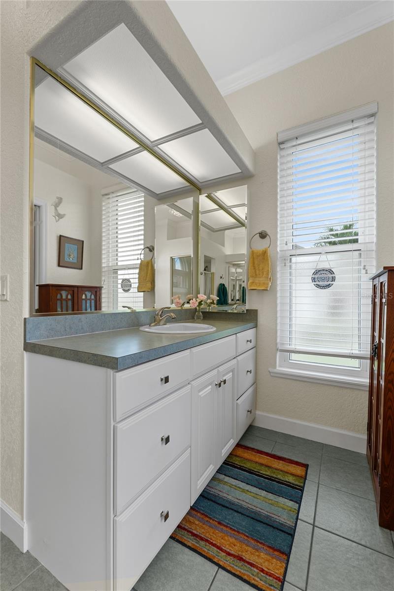 RUBY LAKE PH 04 - Residential