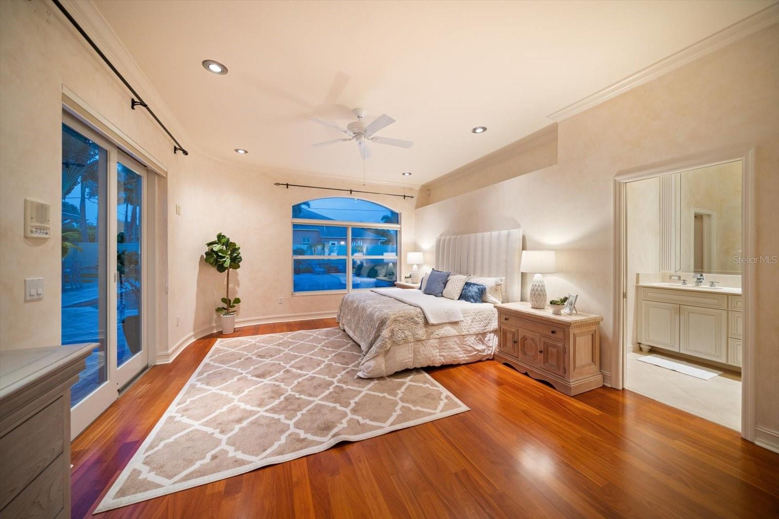 SUNSET BLUFF SUB - Residential