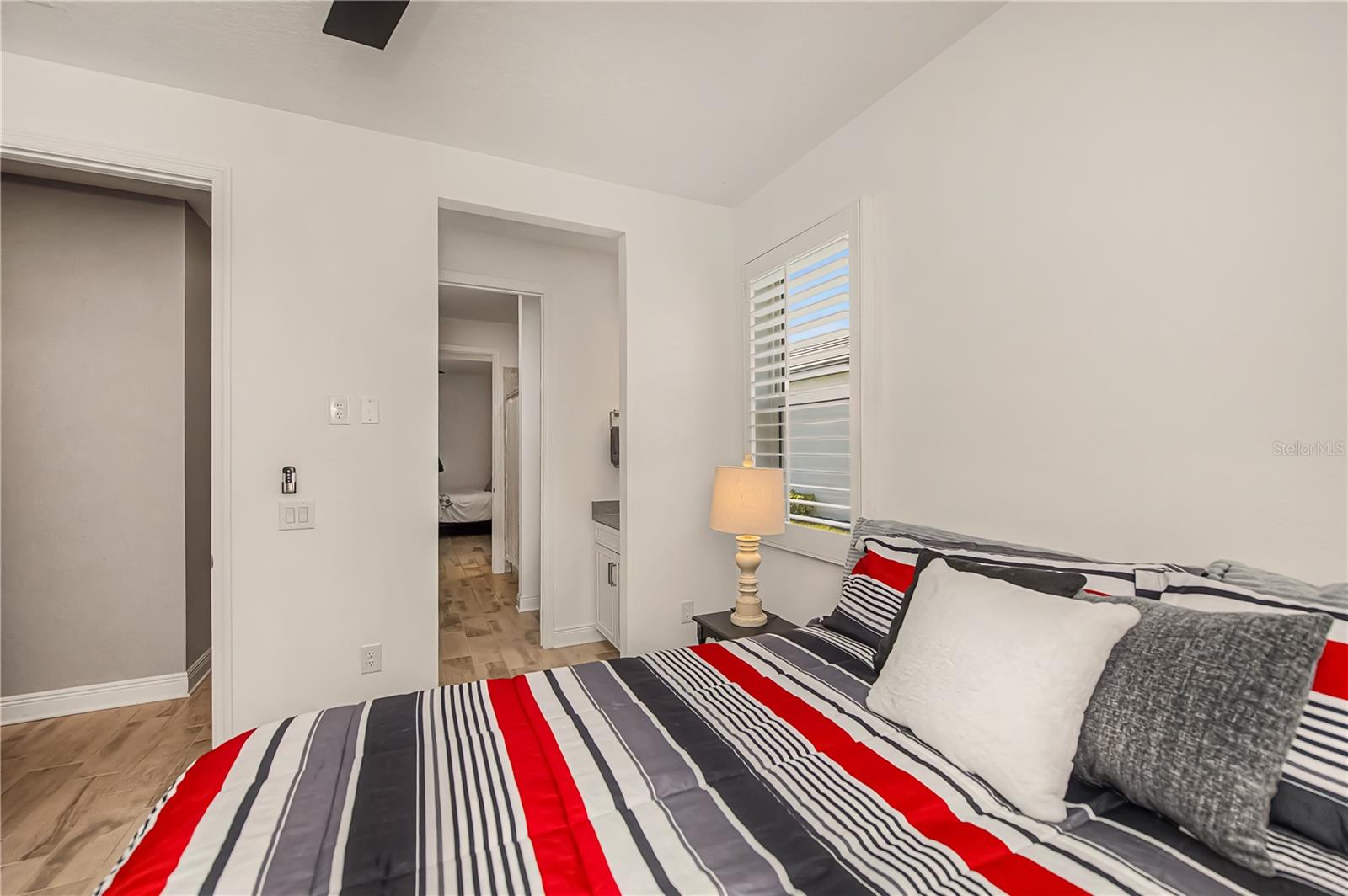 OASIS/WEST VLGS PH 2 - Residential