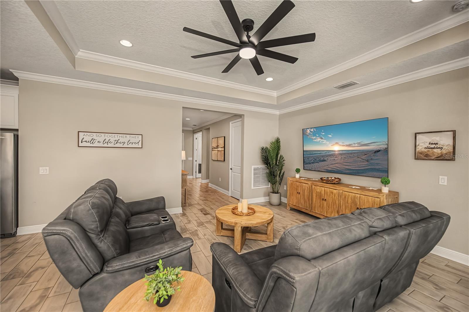 OASIS/WEST VLGS PH 2 - Residential