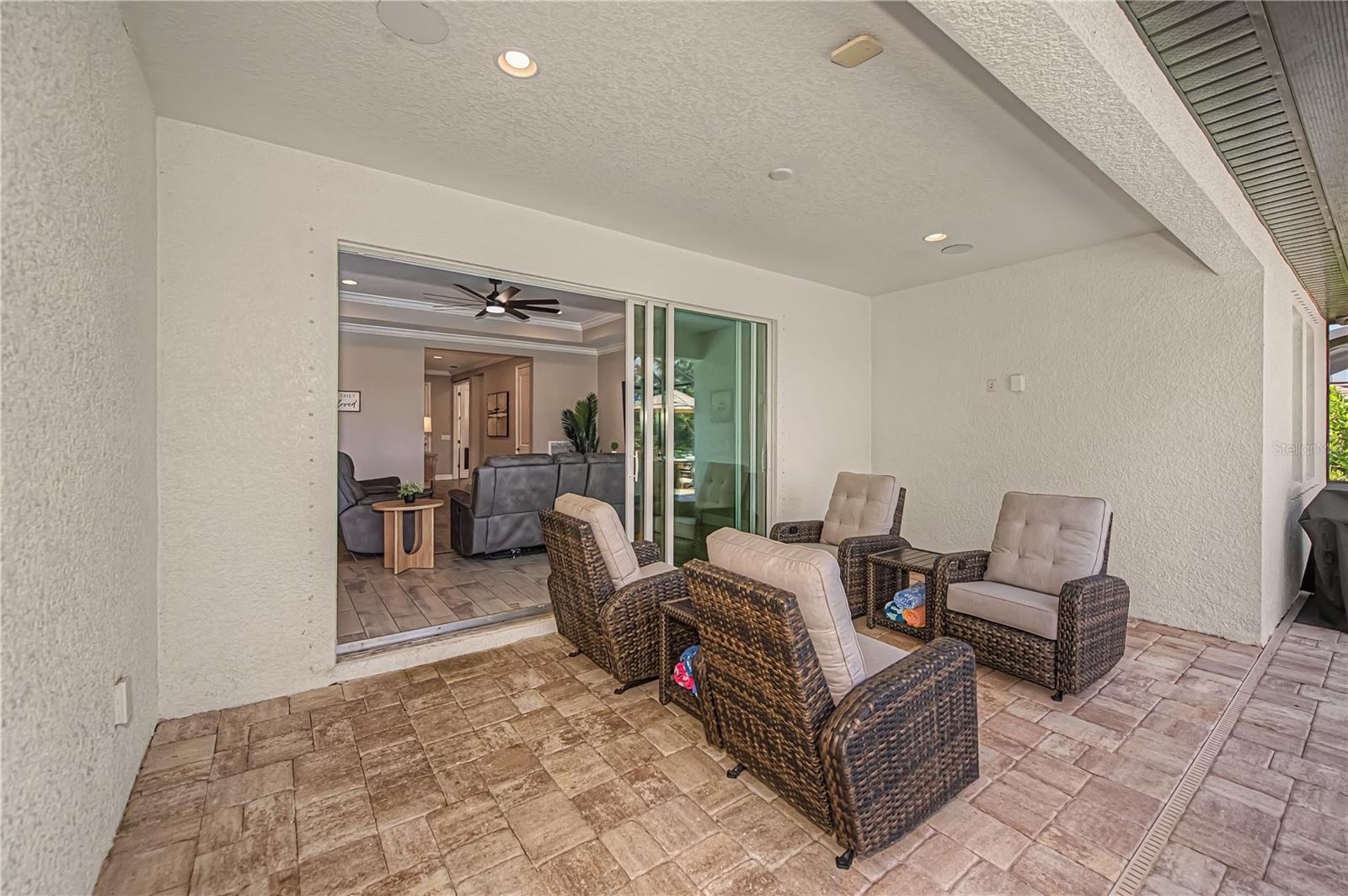 OASIS/WEST VLGS PH 2 - Residential