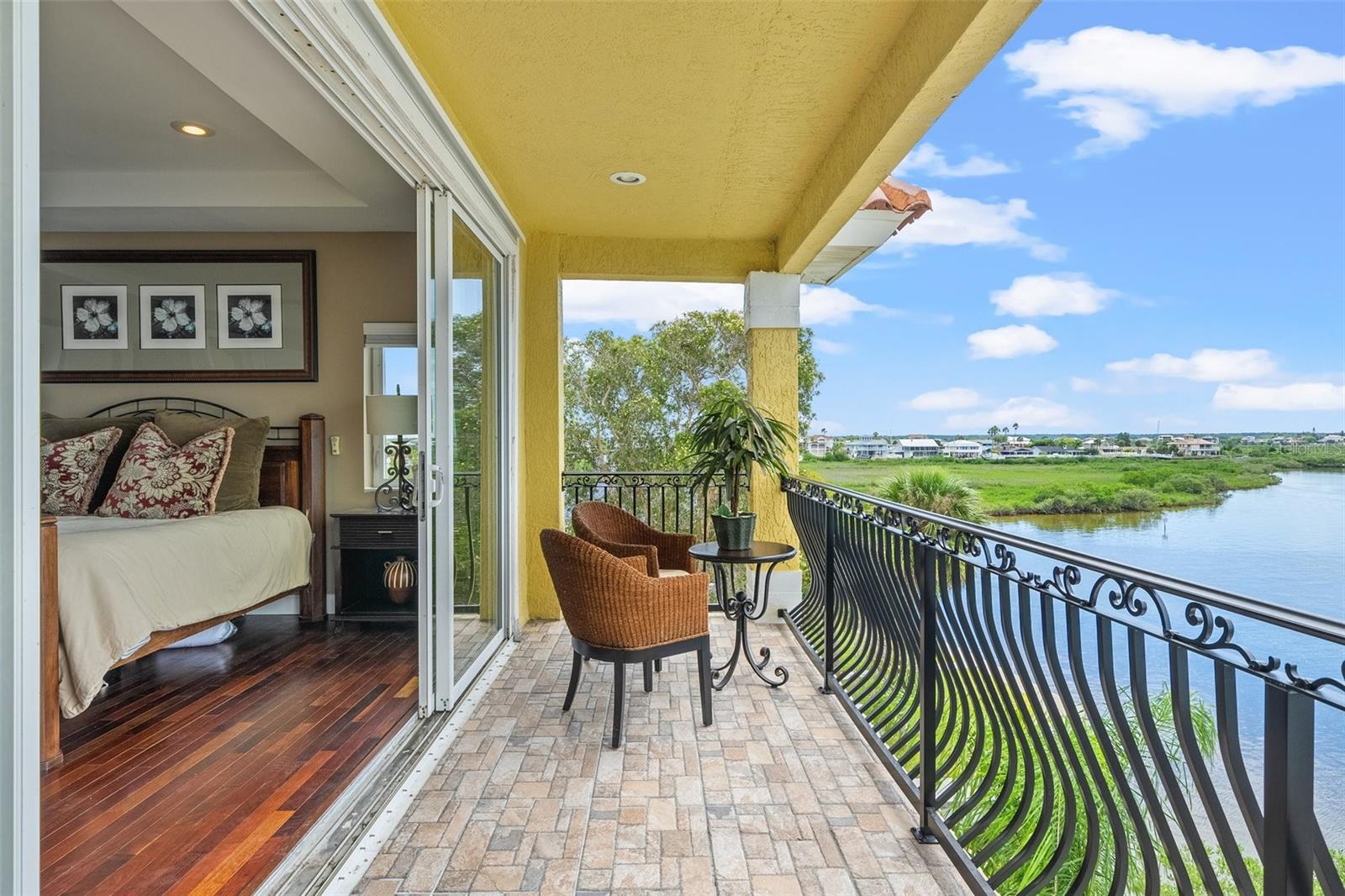 GULF COAST RET - Residential