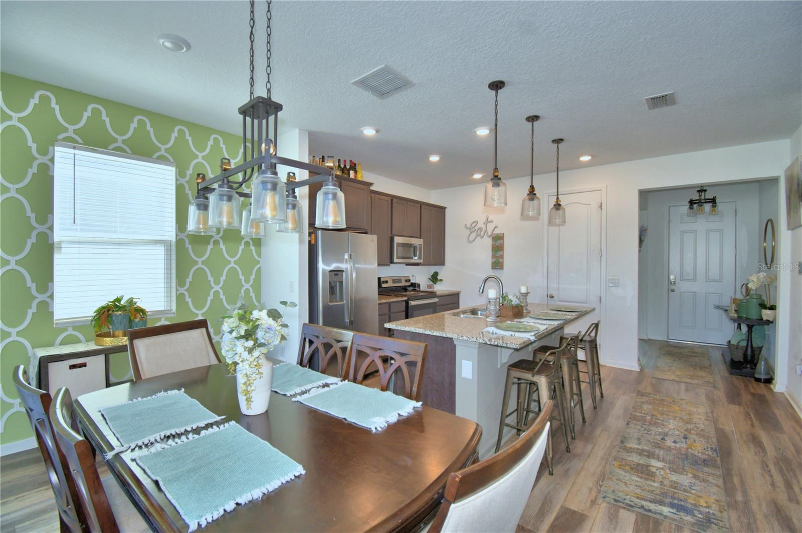 VISTA DEL LAGO PH II REP - Residential