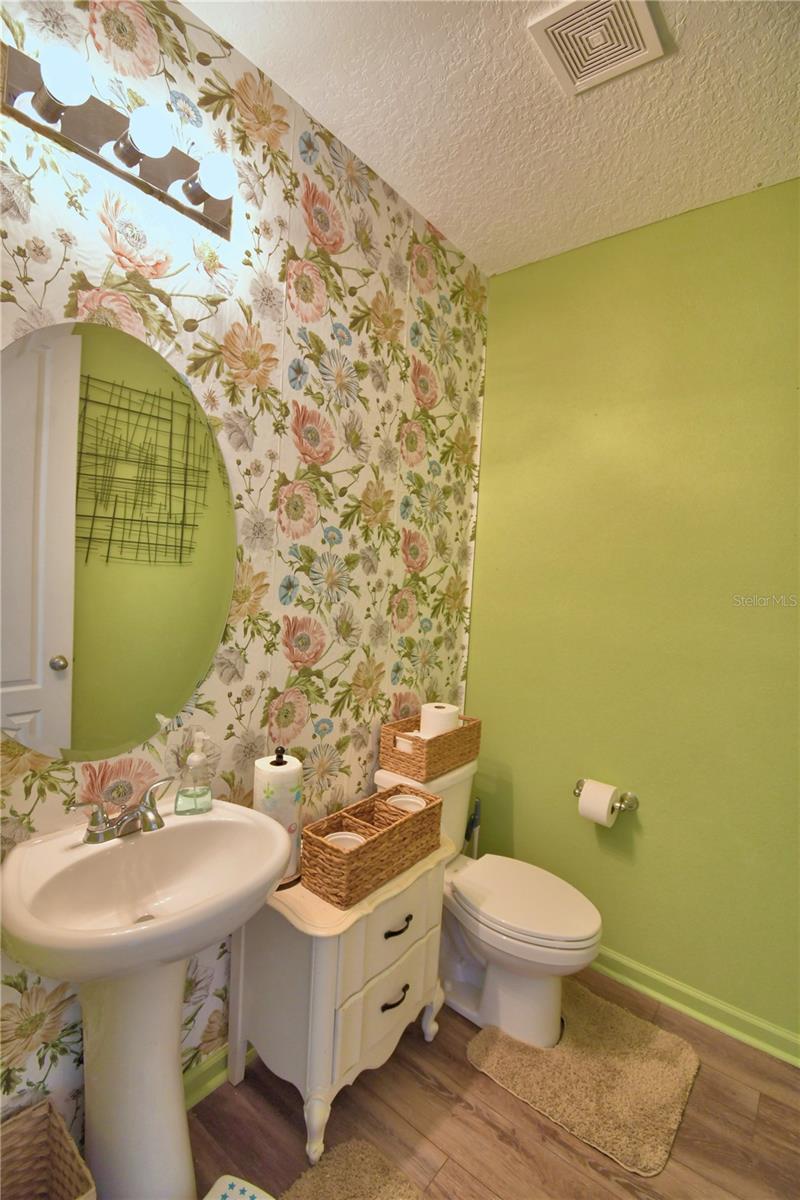 VISTA DEL LAGO PH II REP - Residential