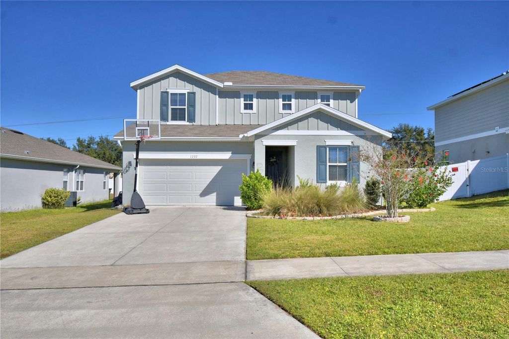 Photo of 1737 Hill Top Drive, Dundee, FL 33838 (MLS # O6377747)