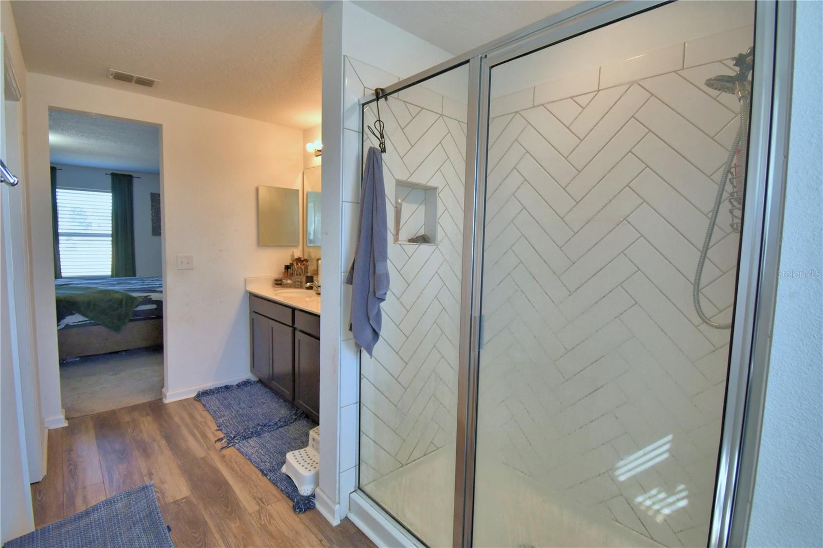 VISTA DEL LAGO PH II REP - Residential