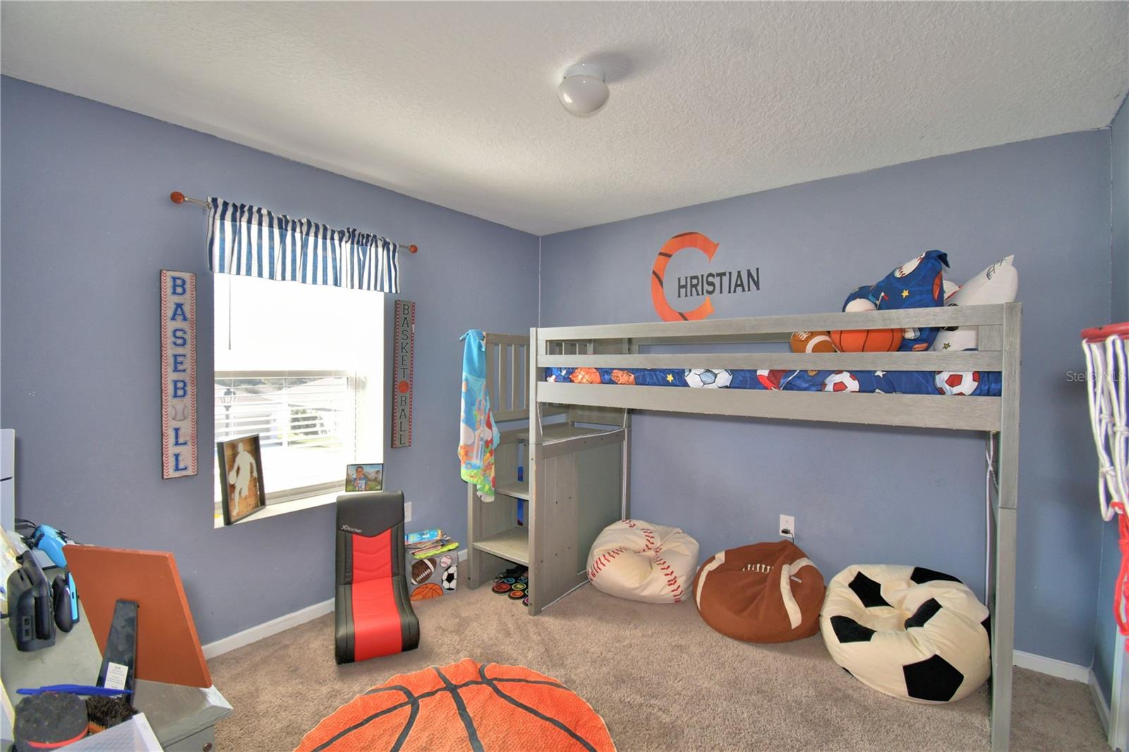 VISTA DEL LAGO PH II REP - Residential