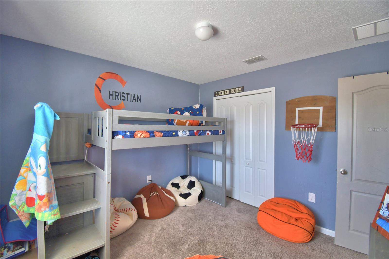 VISTA DEL LAGO PH II REP - Residential