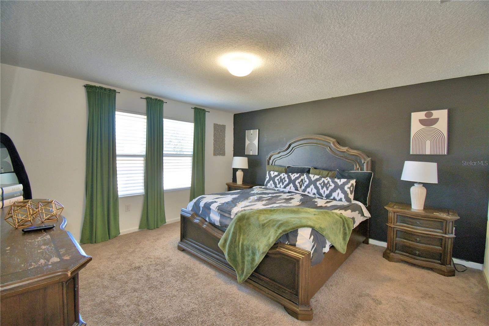 VISTA DEL LAGO PH II REP - Residential