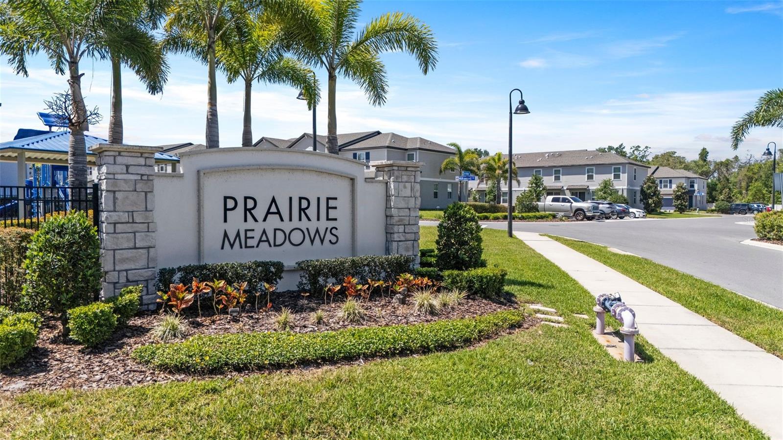 1425 PRAIRIE MEADOWS WAY