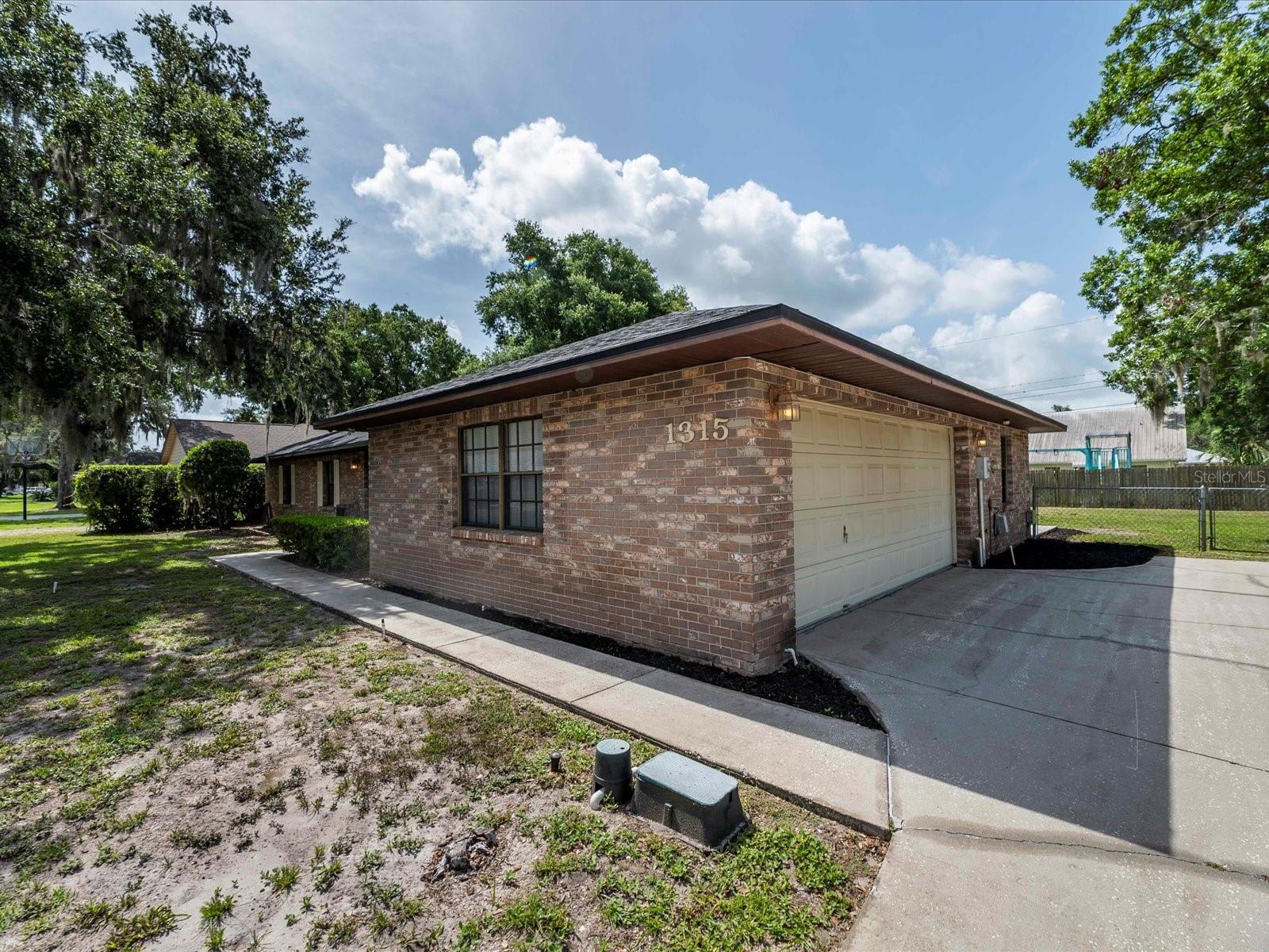 1315 COSTINE DRIVE