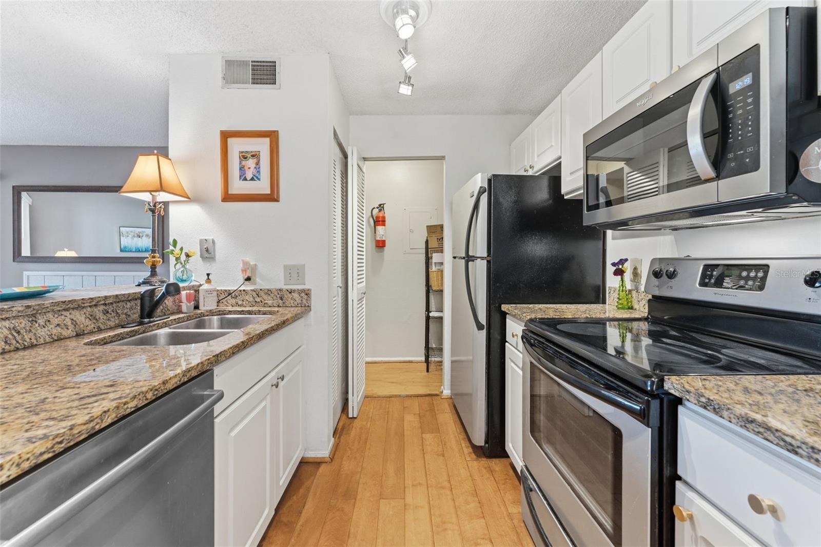 BRIDGEWATER PLACE CONDO - Residential