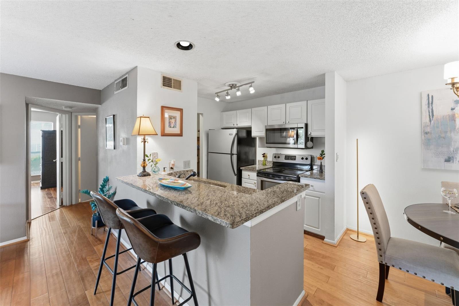 BRIDGEWATER PLACE CONDO - Residential