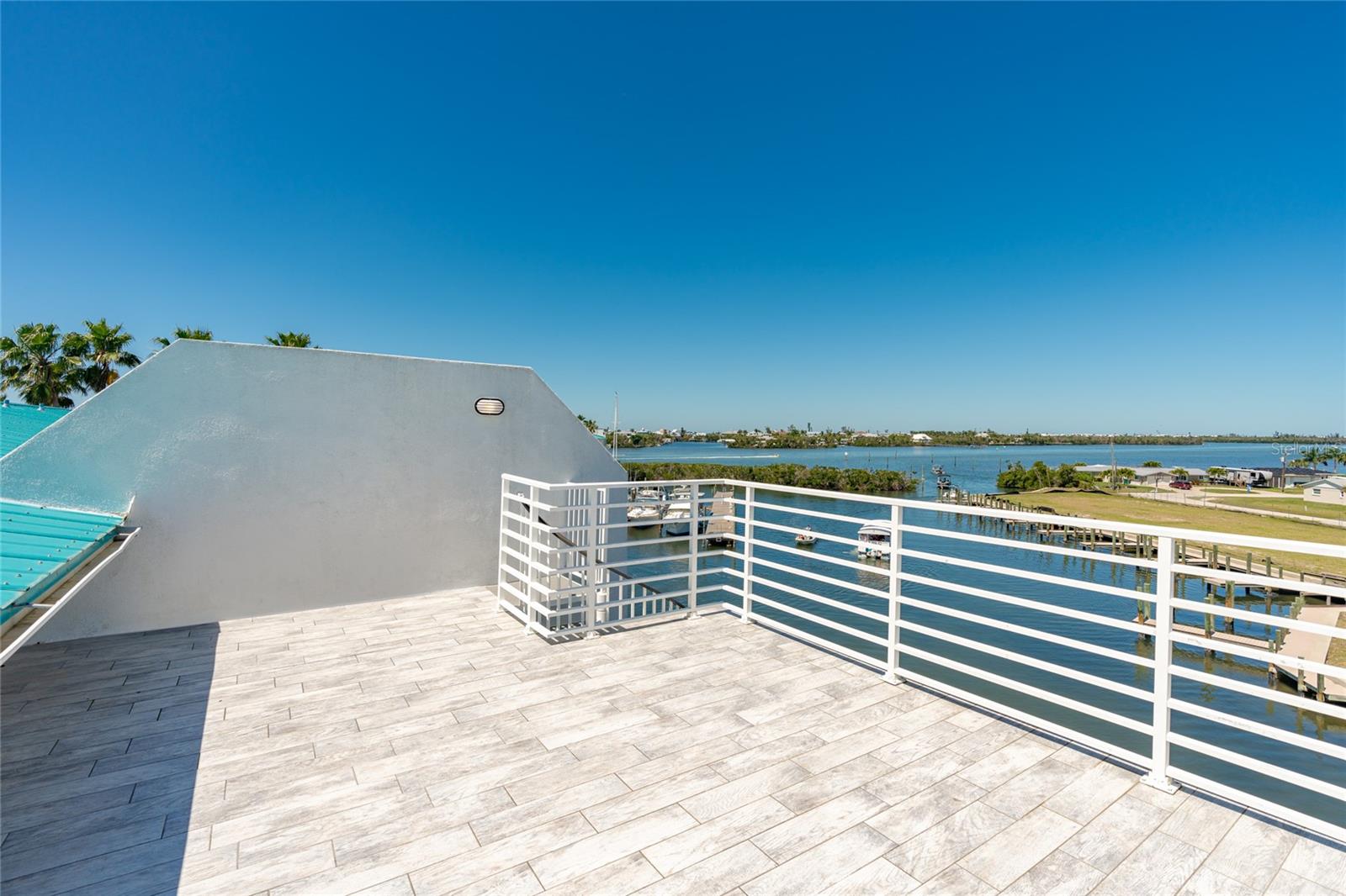 CAPE HAZE MARINA VILLAGE PH 01 - Residential Lease
