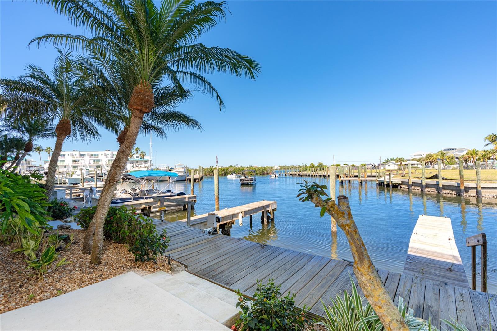 CAPE HAZE MARINA VILLAGE PH 01 - Residential Lease