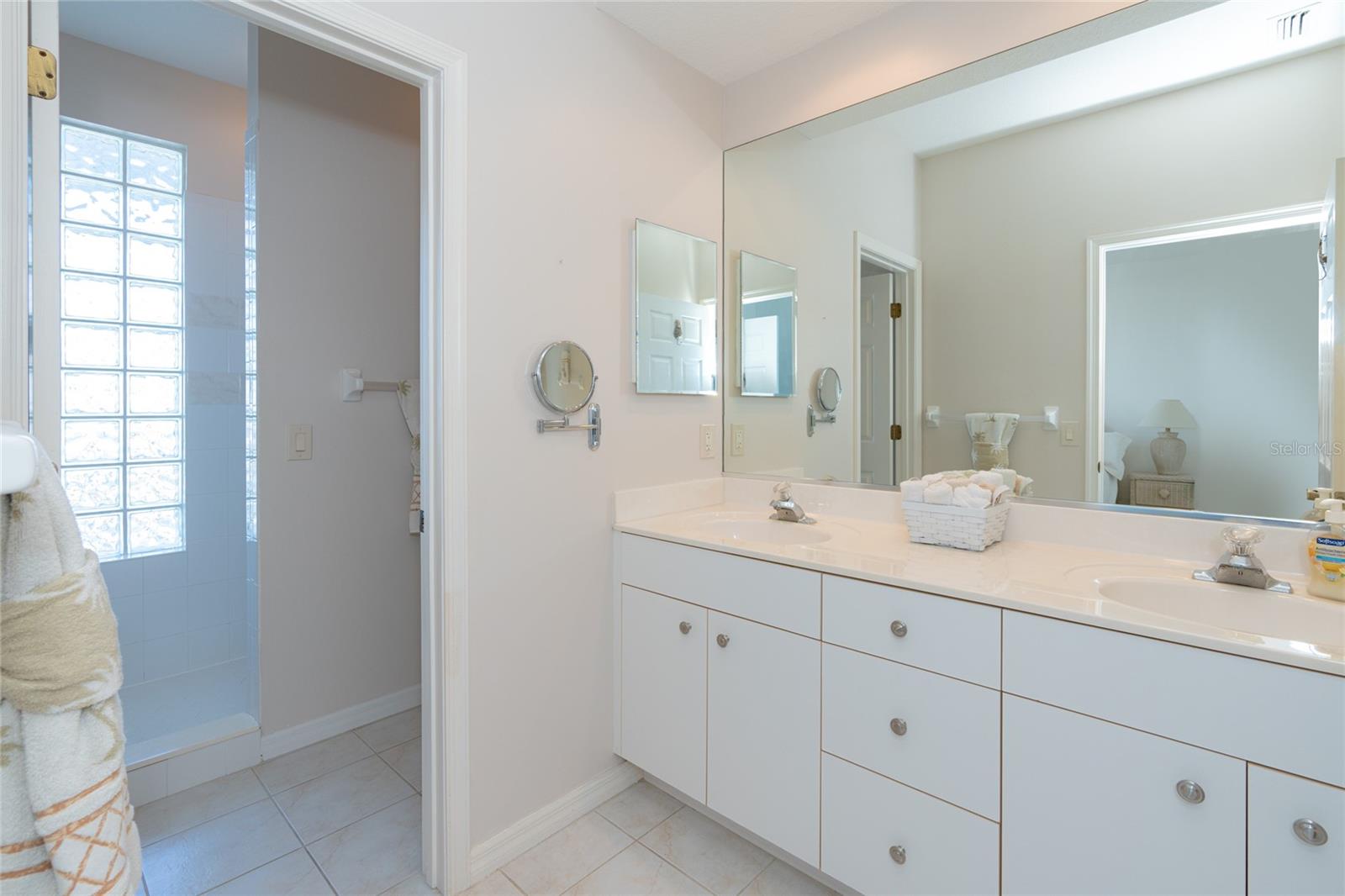 CAPE HAZE MARINA VILLAGE PH 01 - Residential Lease
