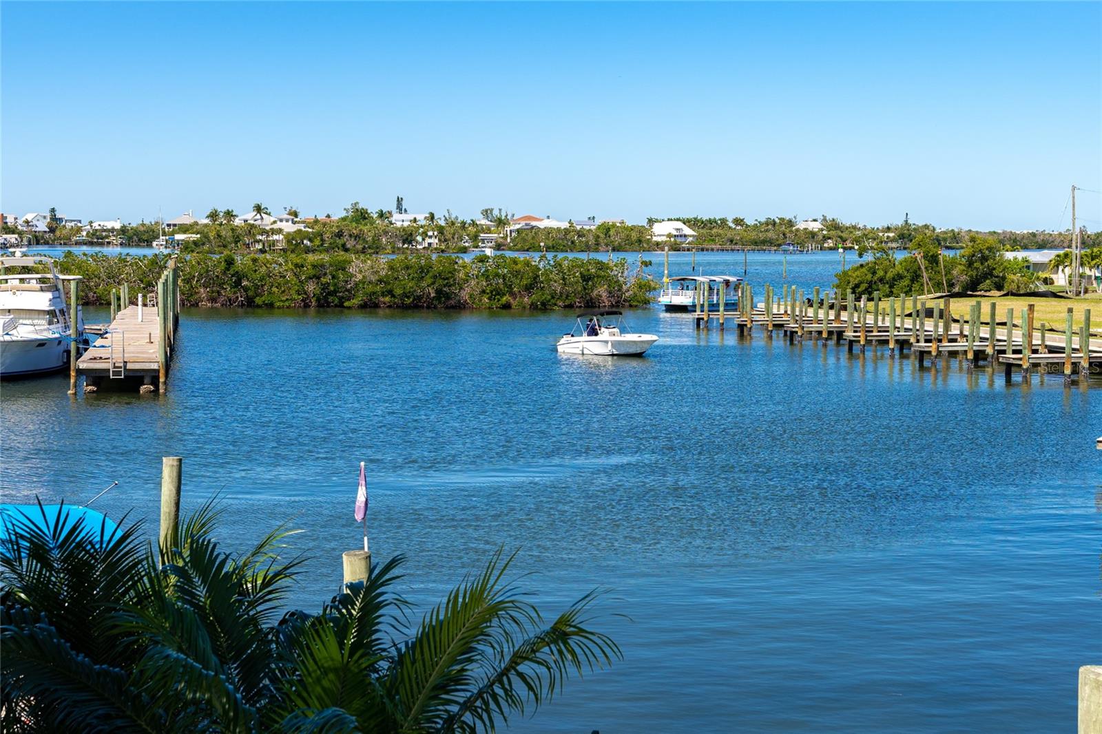 CAPE HAZE MARINA VILLAGE PH 01 - Residential Lease