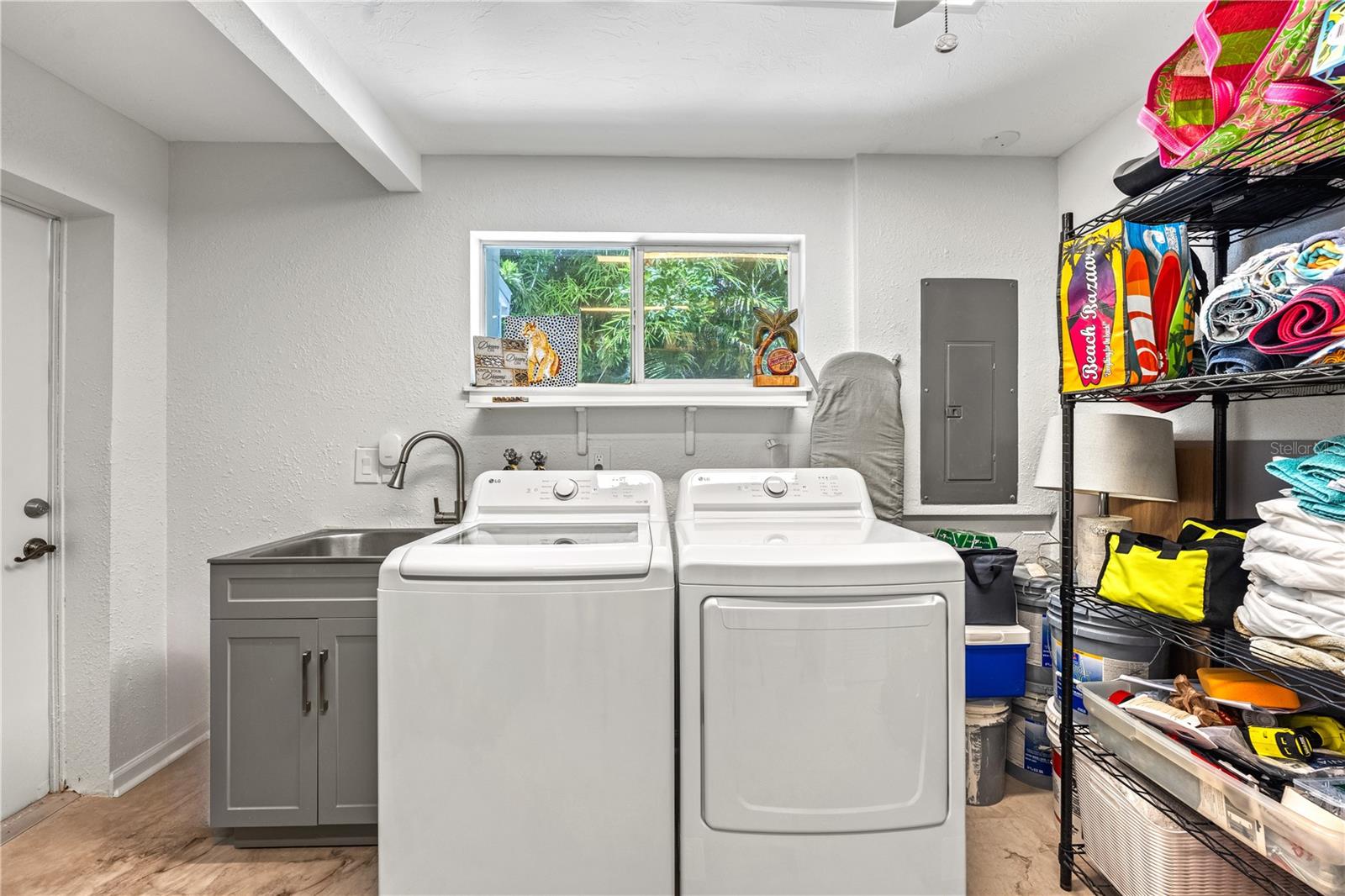 SIESTA REV OF - Residential