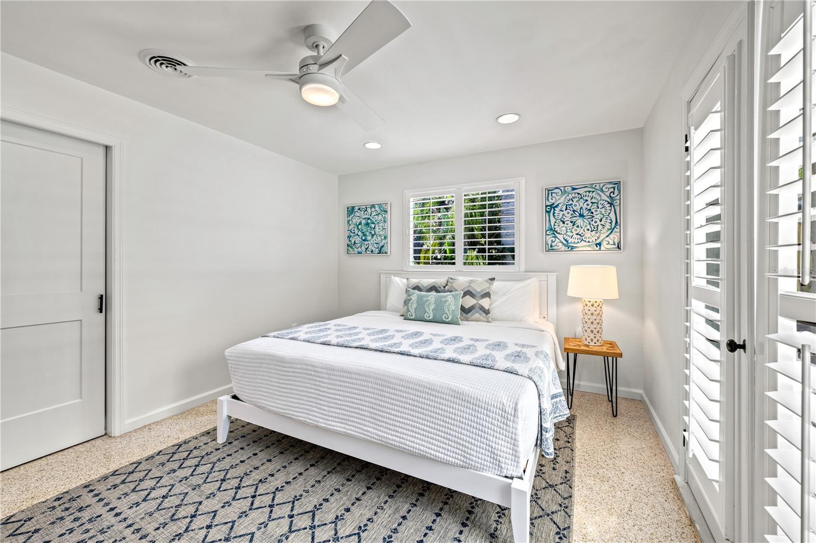 SIESTA REV OF - Residential