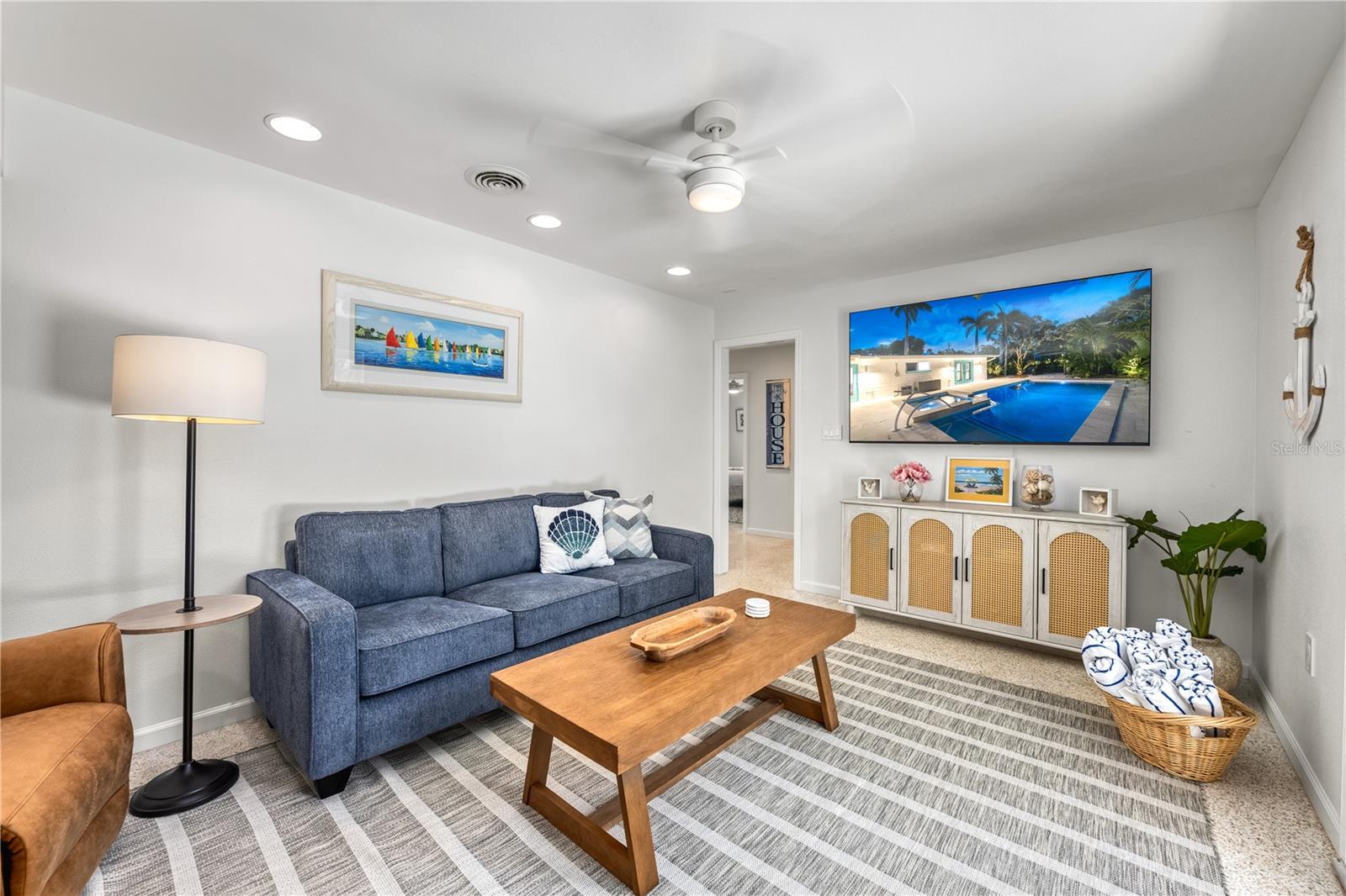 SIESTA REV OF - Residential