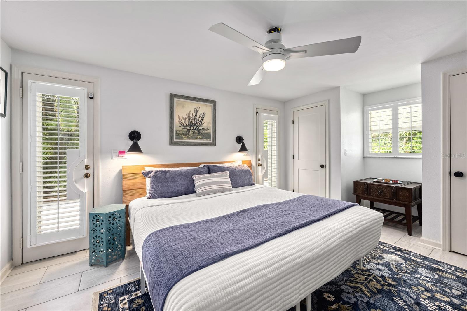 SIESTA REV OF - Residential