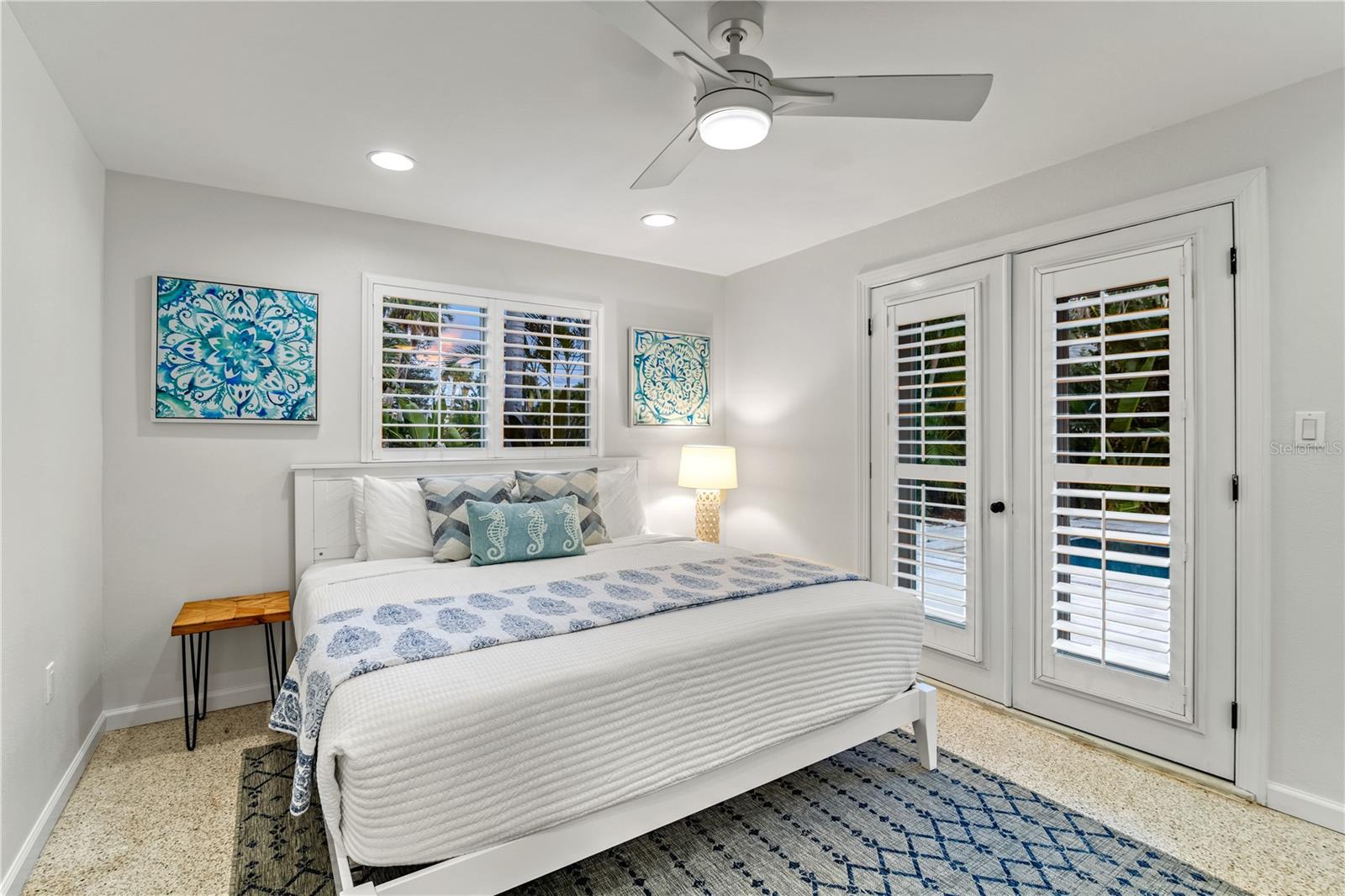 SIESTA REV OF - Residential