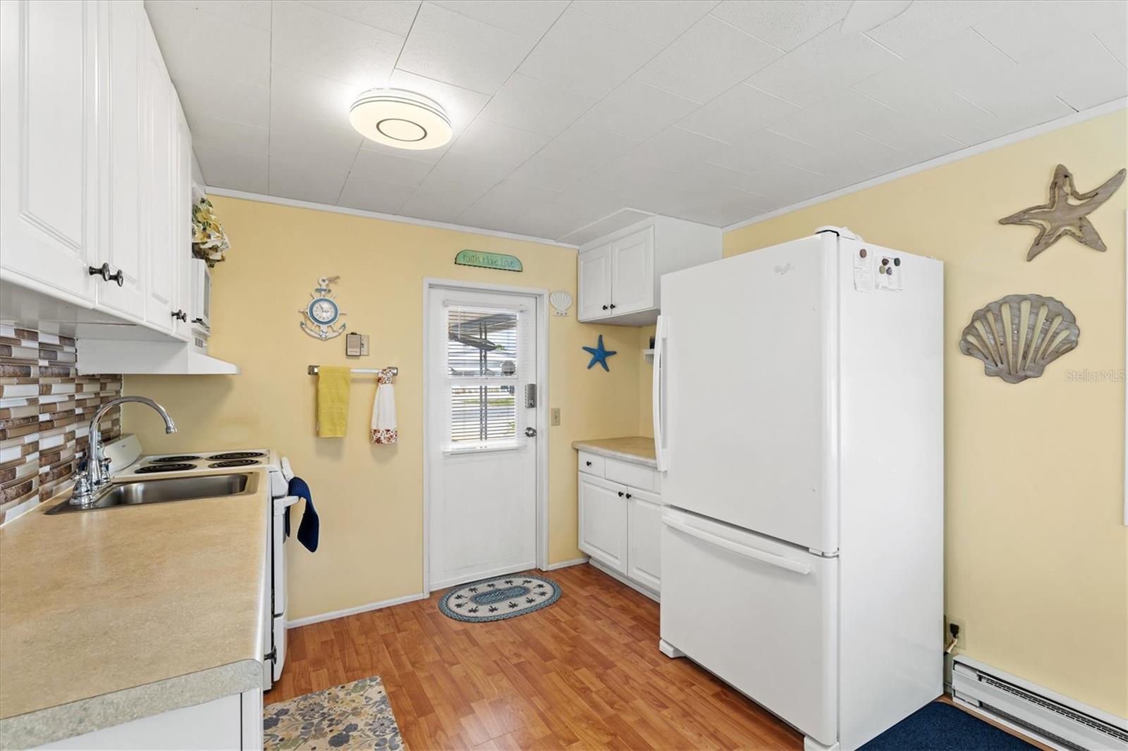 FAIR LANE ACRES SECOND ADD - Residential