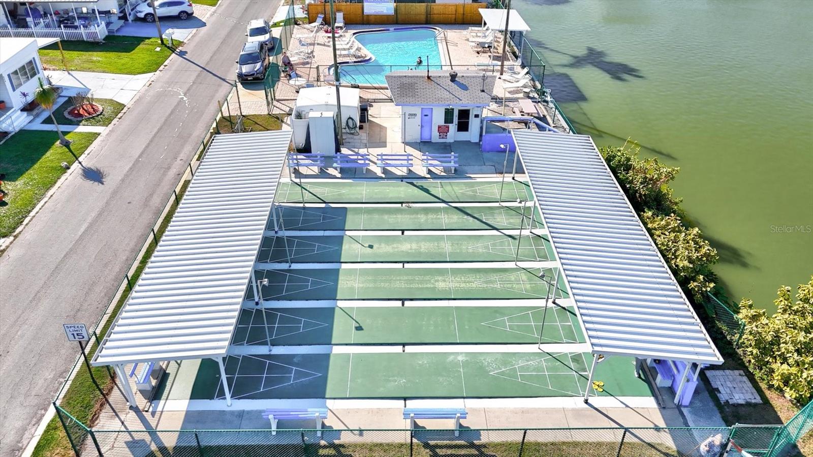 FAIR LANE ACRES SECOND ADD - Residential