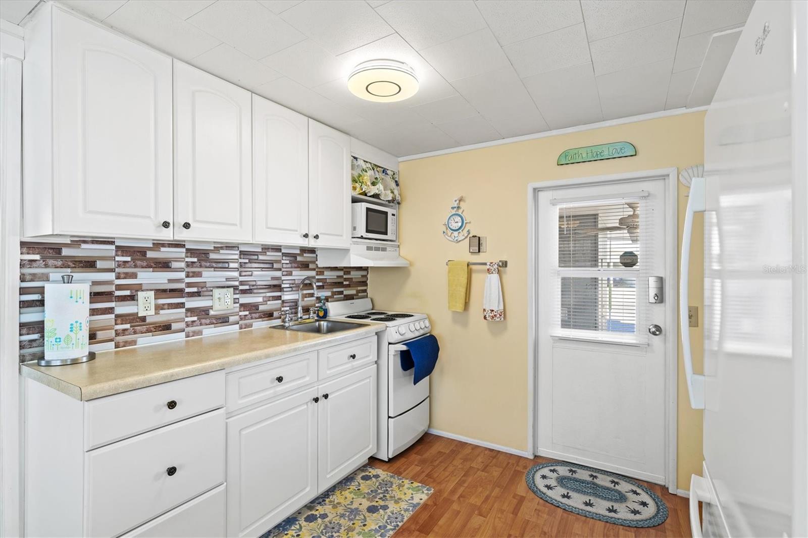 FAIR LANE ACRES SECOND ADD - Residential