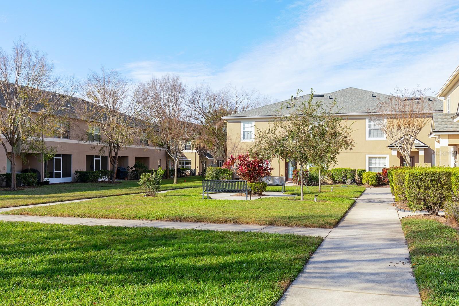 AMBERLEE TWNHMS - Residential Lease