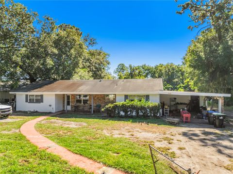 Photo of 2600 Pembrook Drive, Orlando, FL 32810 (MLS # S5137891)