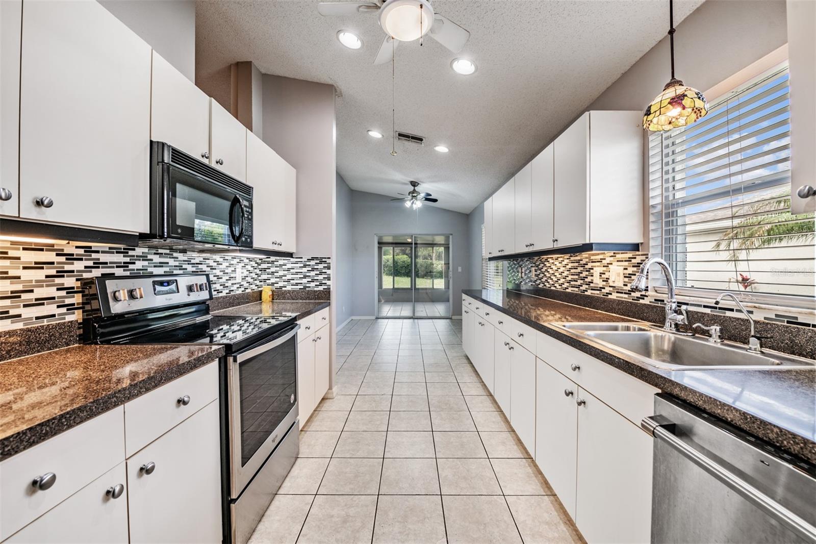 VILLEROY CONDO - Residential