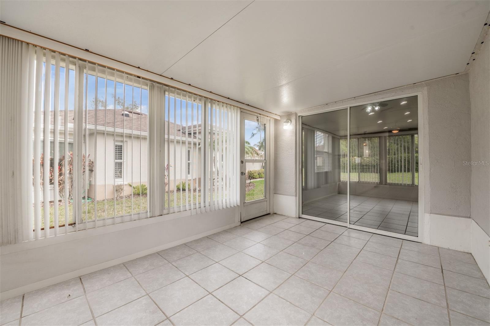 VILLEROY CONDO - Residential