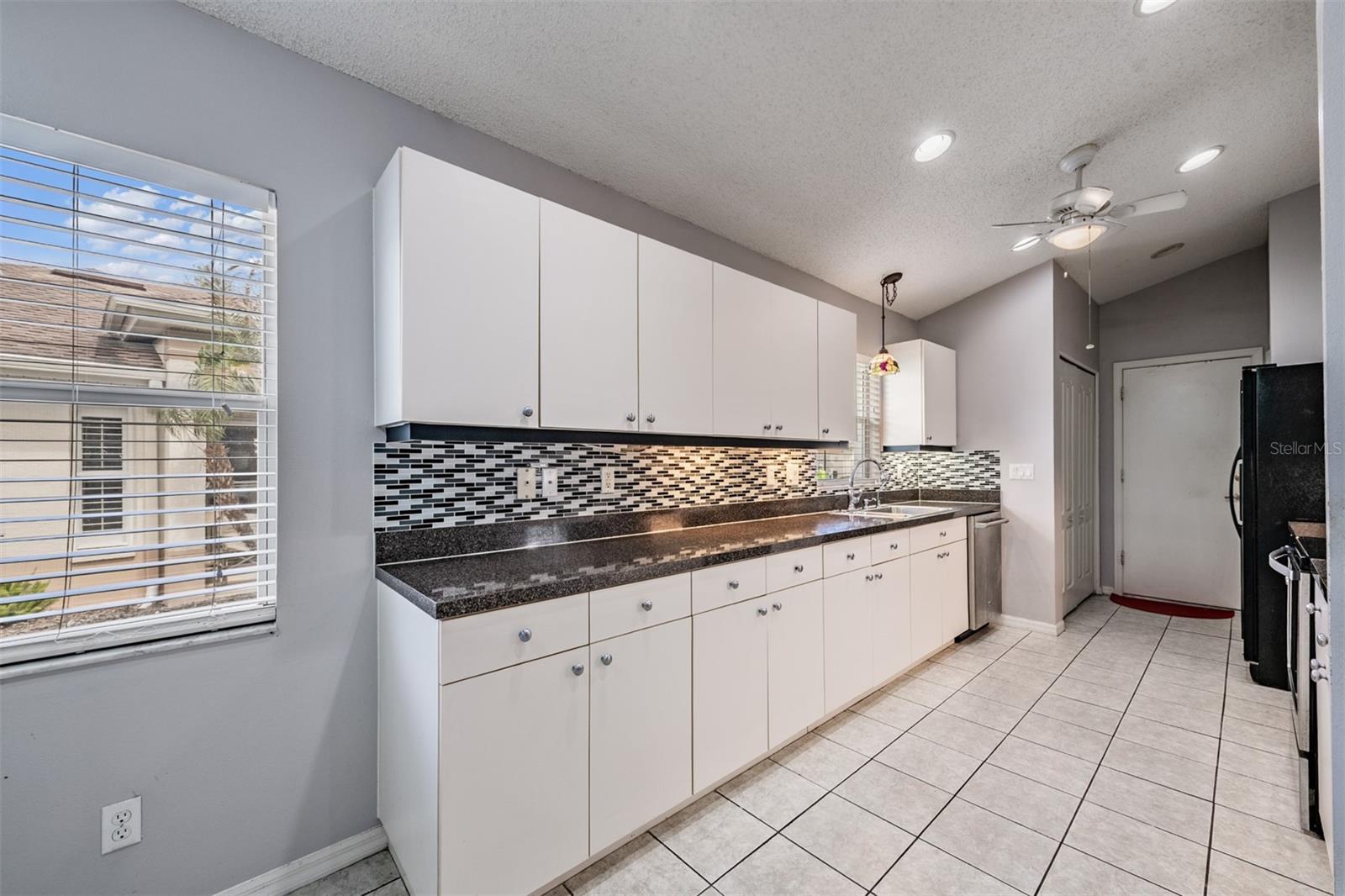 VILLEROY CONDO - Residential