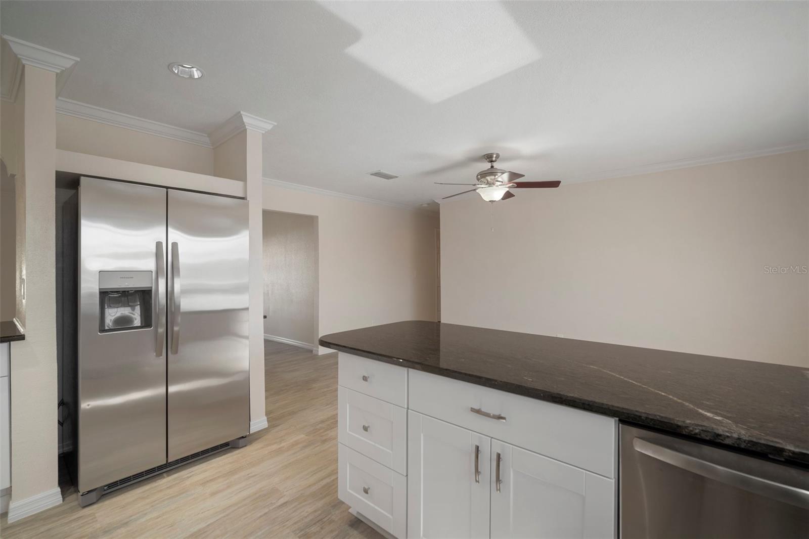 910 SPINDLE PALM WAY