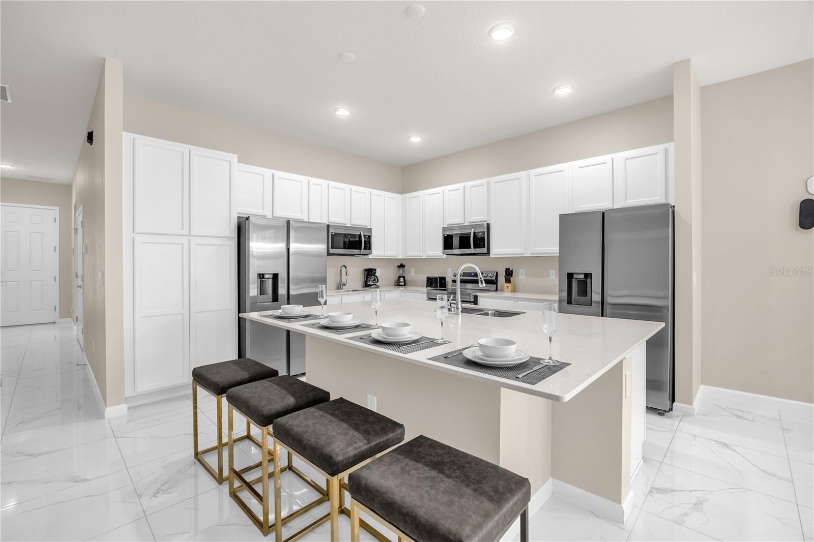 VERANDA PALMS PH 2B2-2C - Residential