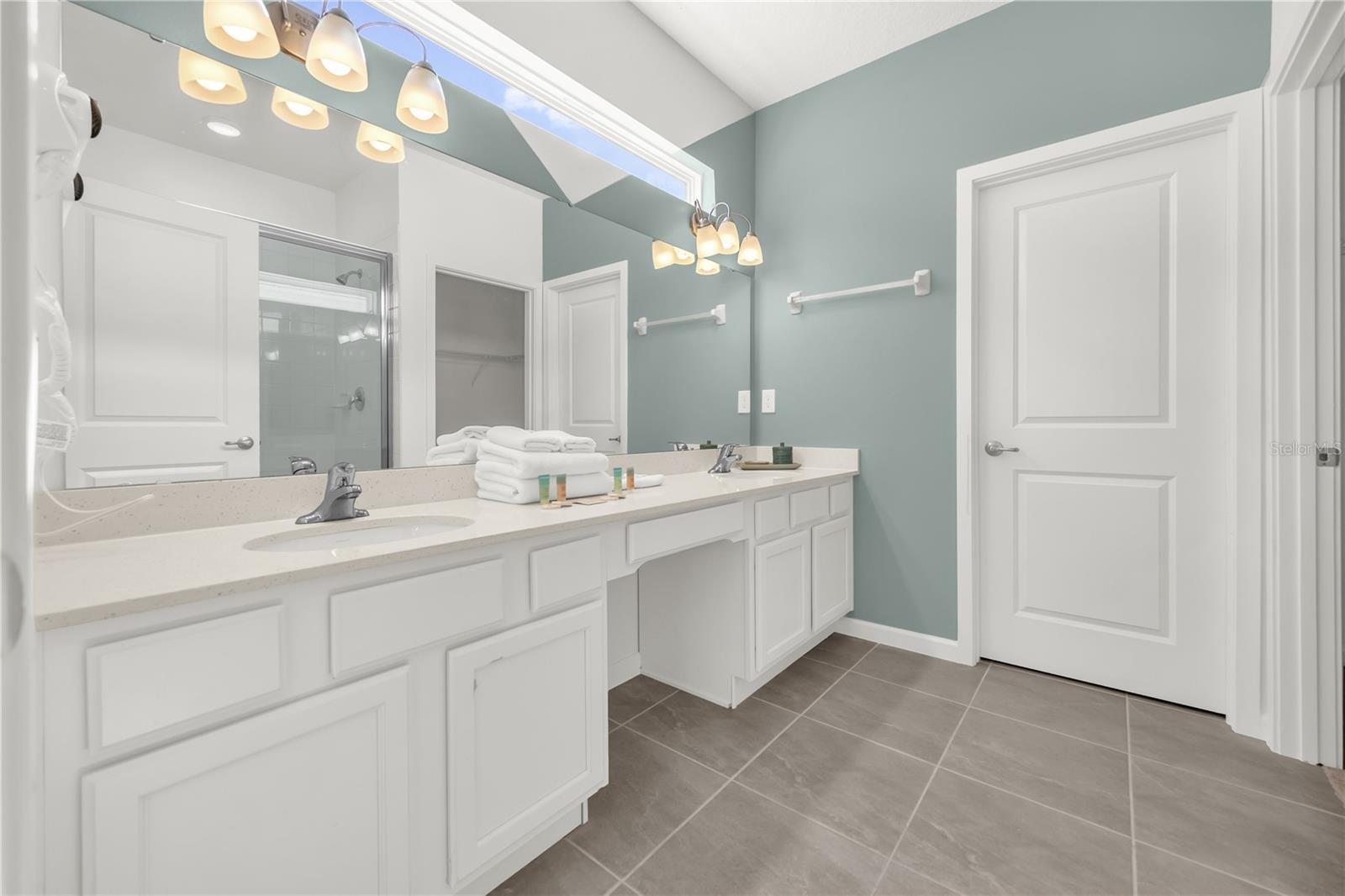 VERANDA PALMS PH 2B2-2C - Residential