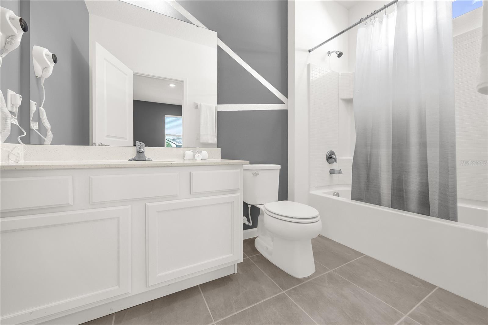 VERANDA PALMS PH 2B2-2C - Residential