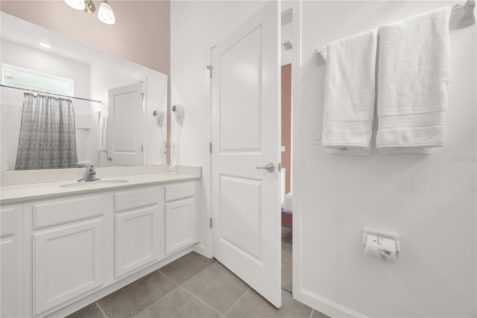 VERANDA PALMS PH 2B2-2C - Residential