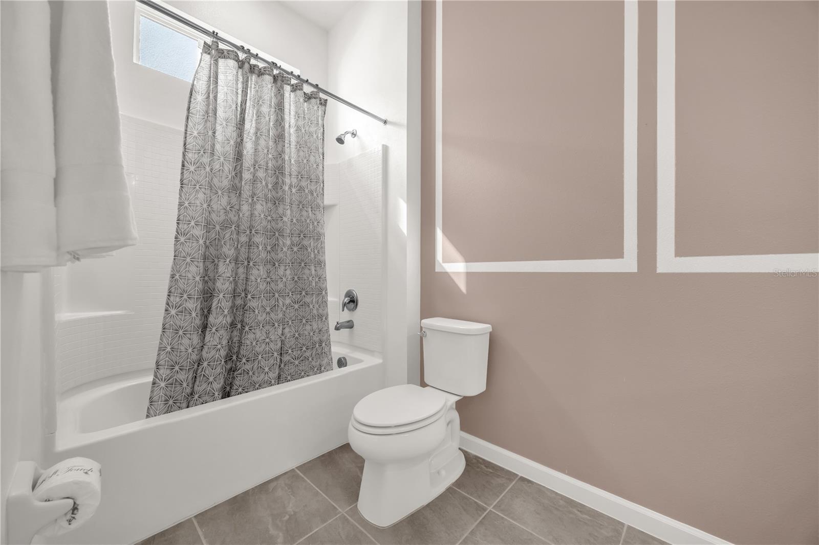 VERANDA PALMS PH 2B2-2C - Residential